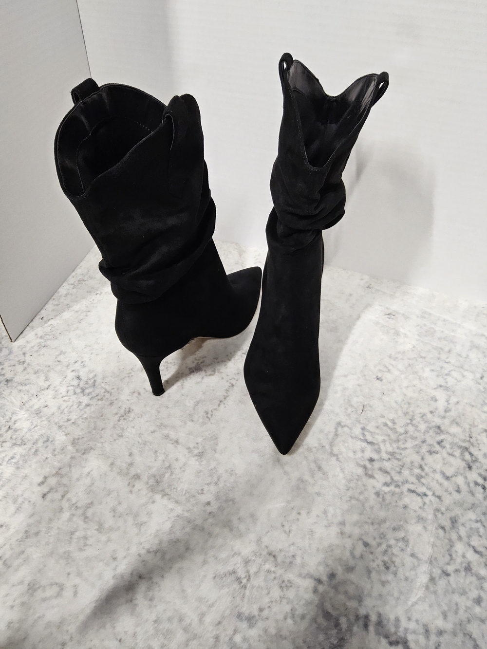 Customer Return Size 10 Marc Fisher Black Pointed Slouch Heeled Boot - Picture 7 of 10